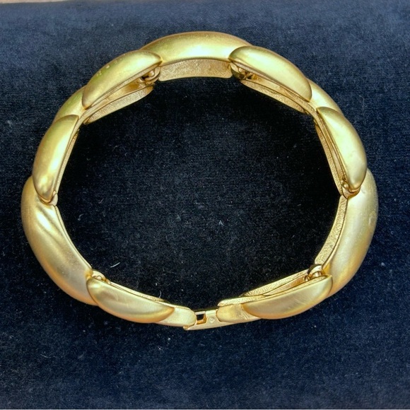 Vintage Givenchy Runway Link Brushed Matte Bracelet - Picture 3 of 10